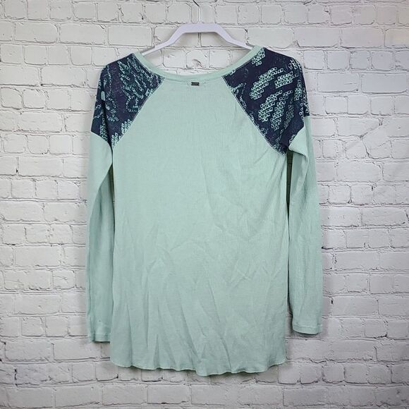 Roxy Mint Green Boho Waffle Thermal Shirt Long Sleeve Floral Print Top Medium - Picture 9 of 10